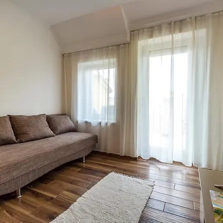 Aqualiget-apartmanház Apartman