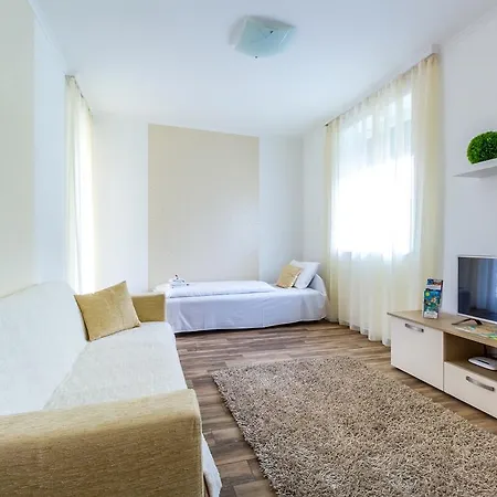 Apartmán Aqualiget-apartmanhaz E-car Plug-in Point *