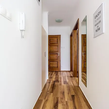 Apartmán Aqualiget-apartmanhaz E-car Plug-in Point Segedín